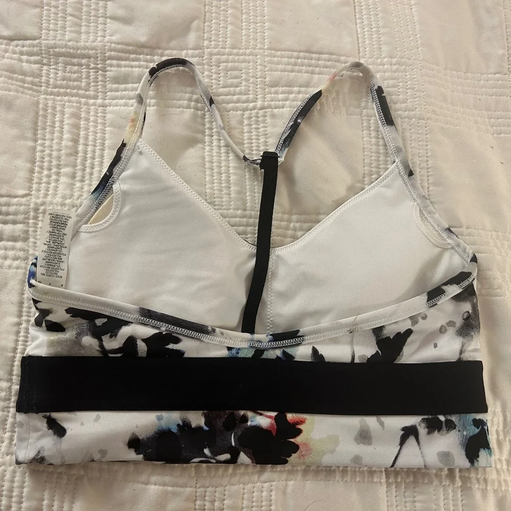 Nike Sports Bra - Picture 2 of 3